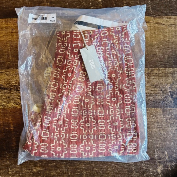 EARLY ACCESS • KITH Textured Stitch Allen Short • Summer 2024 • Multiple Sizes - Picture 5 of 7